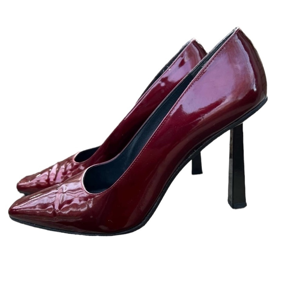 Stuart Weitzman Wine Patent Leather Pumps SZ.8.5. #005 - Picture 2 of 9
